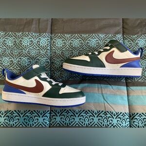 Nike Kids' COURT BOROUGH Sneakers